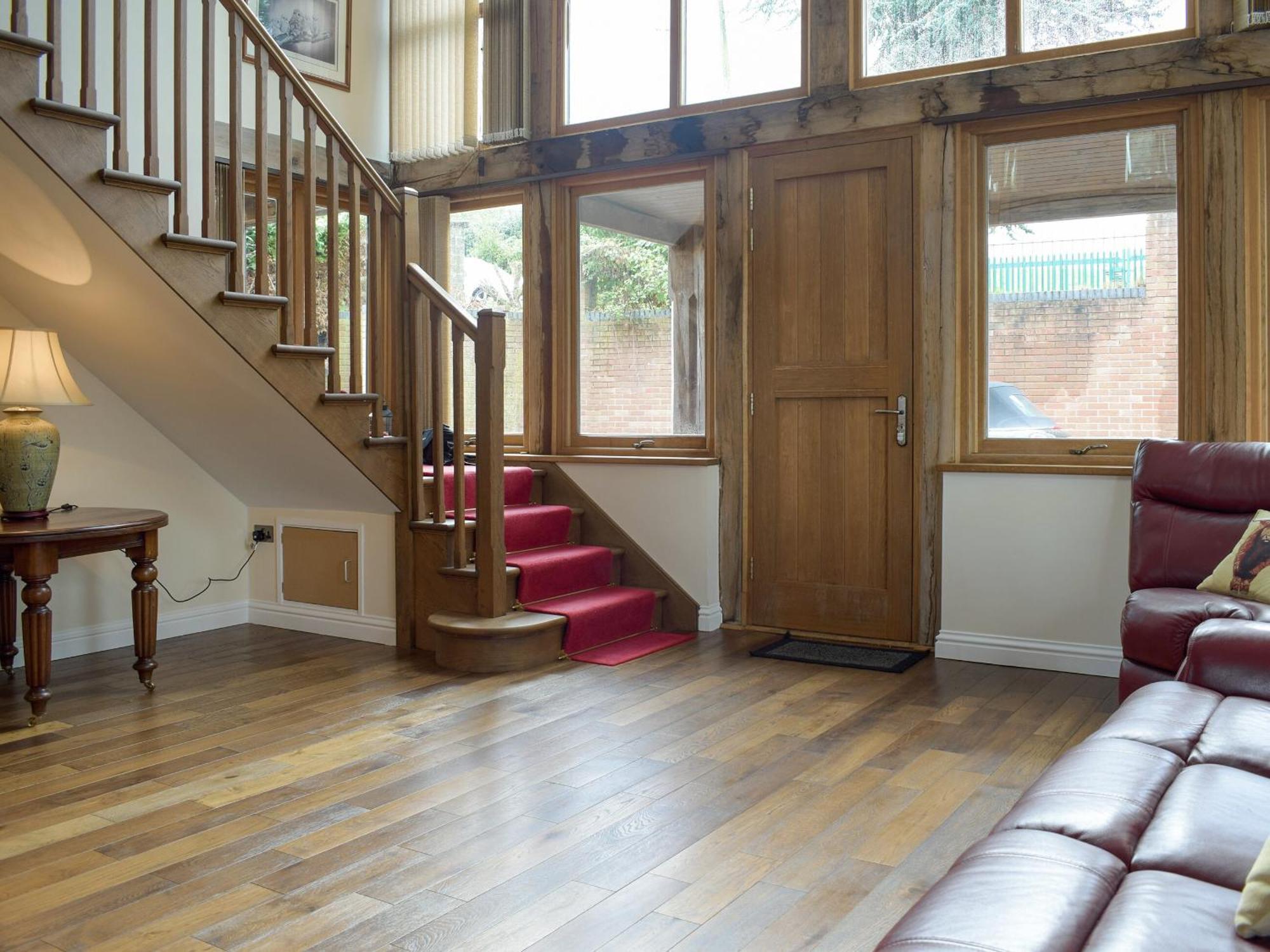 The Grange Villa Dinmore Exterior photo